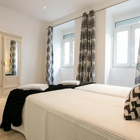 Flh Comfortable Flat Near Marques Lizbona